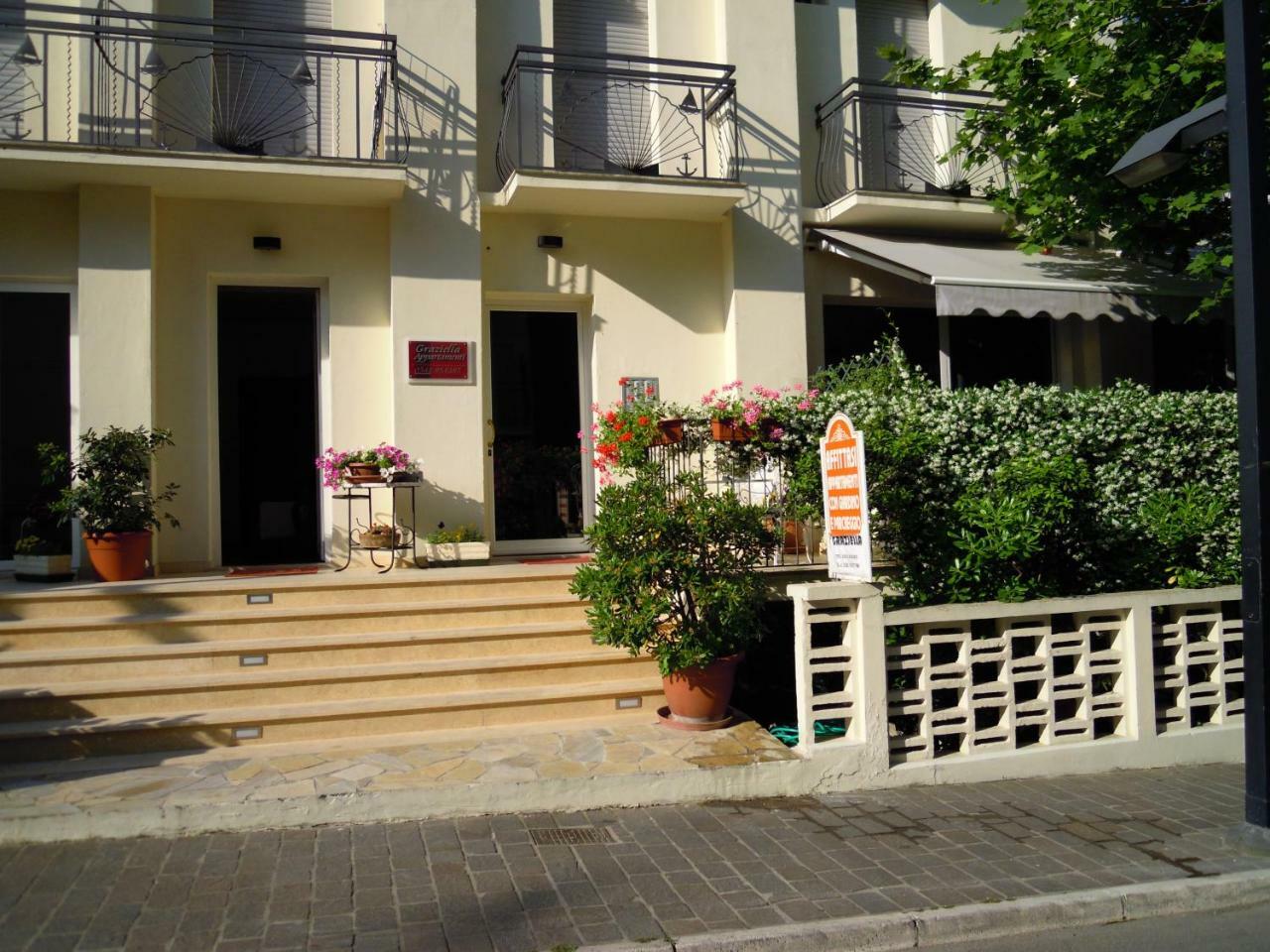 Graziella Residence Appartamenti 加比切马莱 外观 照片