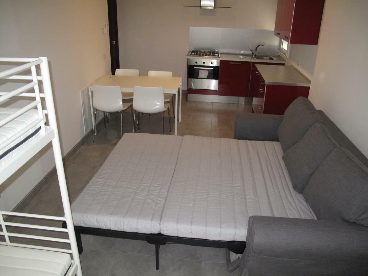 Graziella Residence Appartamenti 加比切马莱 外观 照片